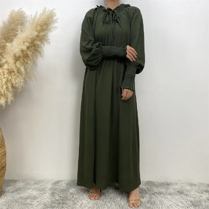 A new, fashionable and simple solid-color Muslim women's dress exclusively for cross-border supply from the Middle East, Turkey, Dubai and Arab countries