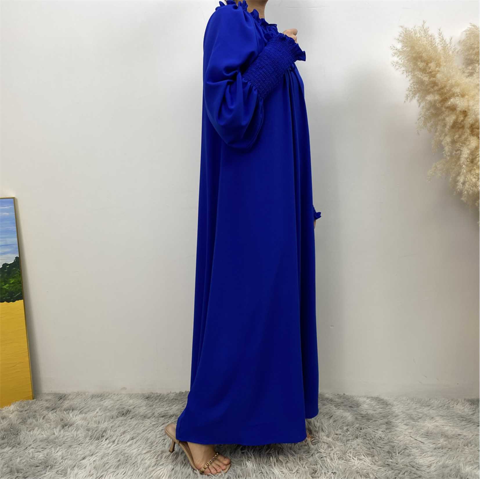 A new, fashionable and simple solid-color Muslim women's dress exclusively for cross-border supply from the Middle East, Turkey, Dubai and Arab countries