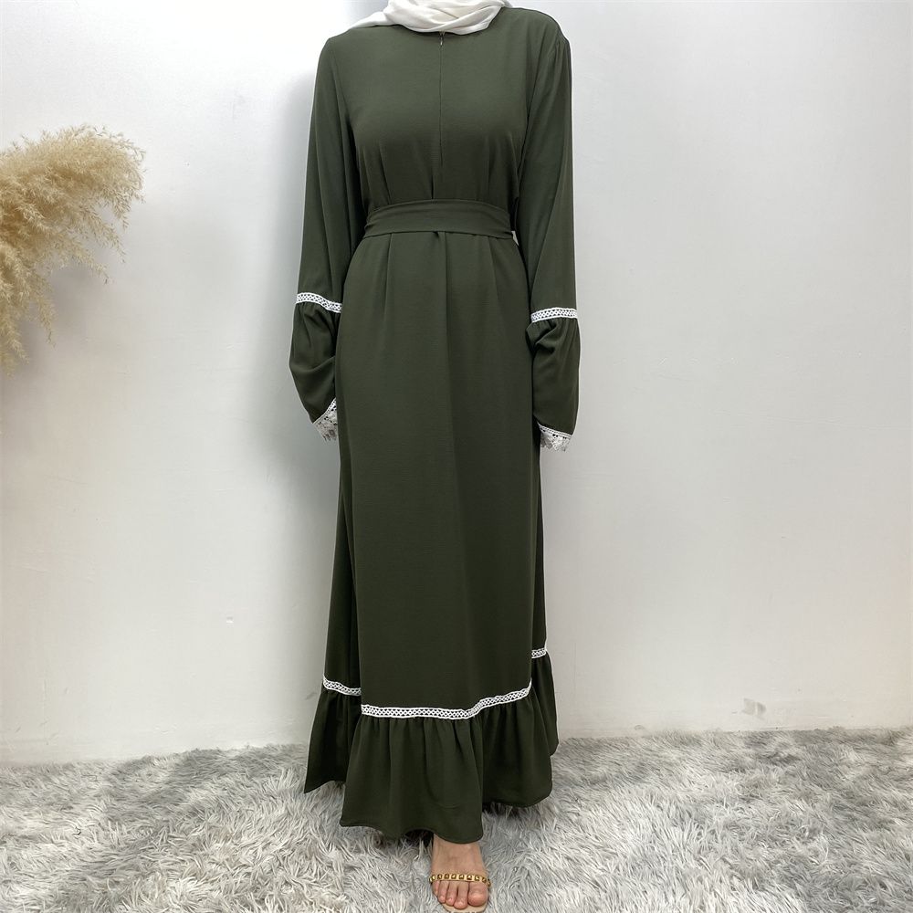 A Muslim Dubai Turkish Arab dress with white lace and front zipper and large hem is on sale in East Dubai