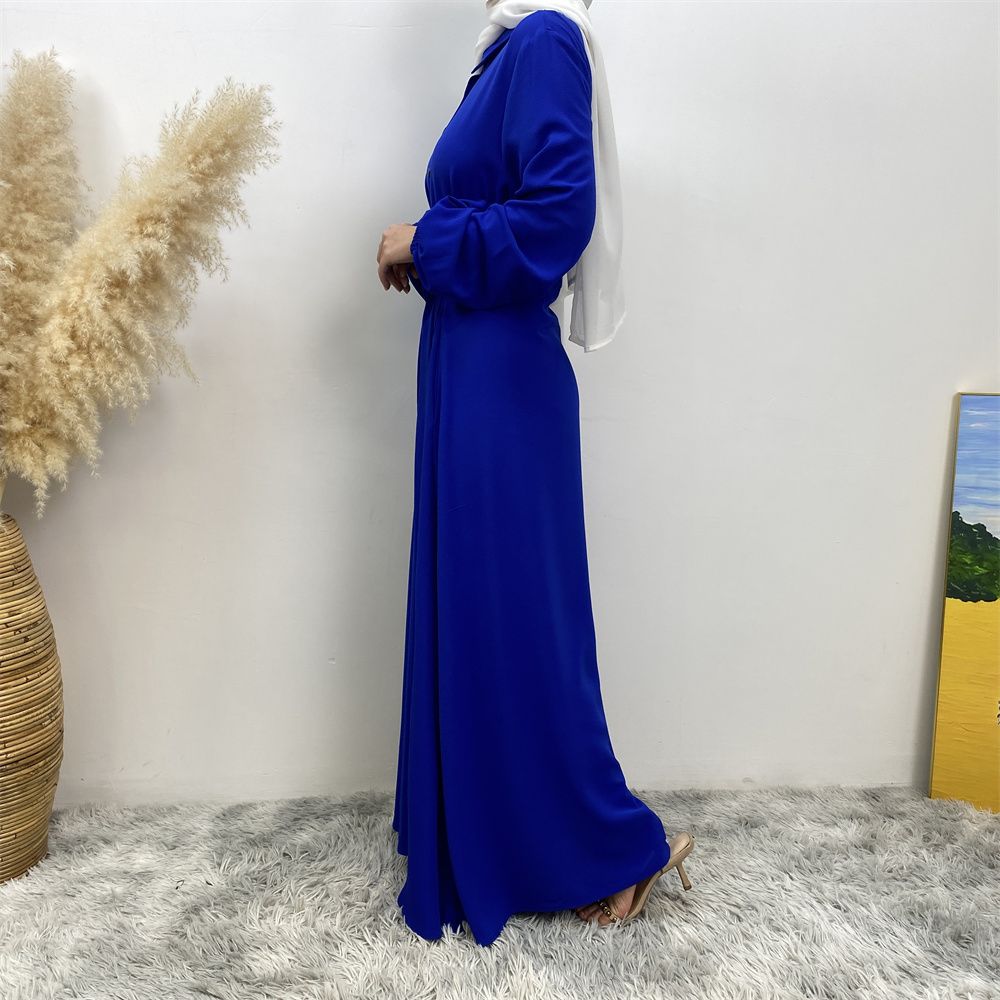 The Muslim Middle East is selling a summer chiffon long dress in solid color with loose buttons and pockets