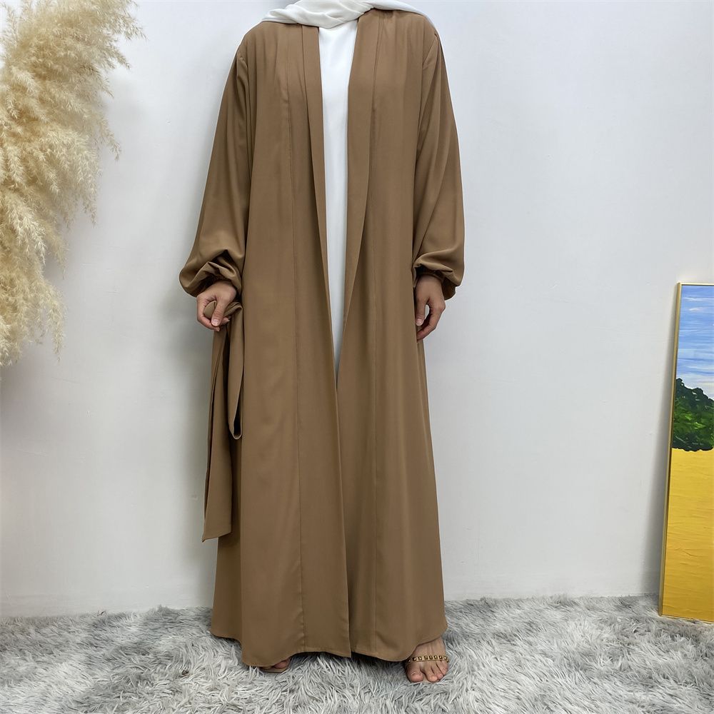 The best-selling solid-color cardigan in the Muslim Middle East Dubai robe and the popular Islamic fashion women's dress