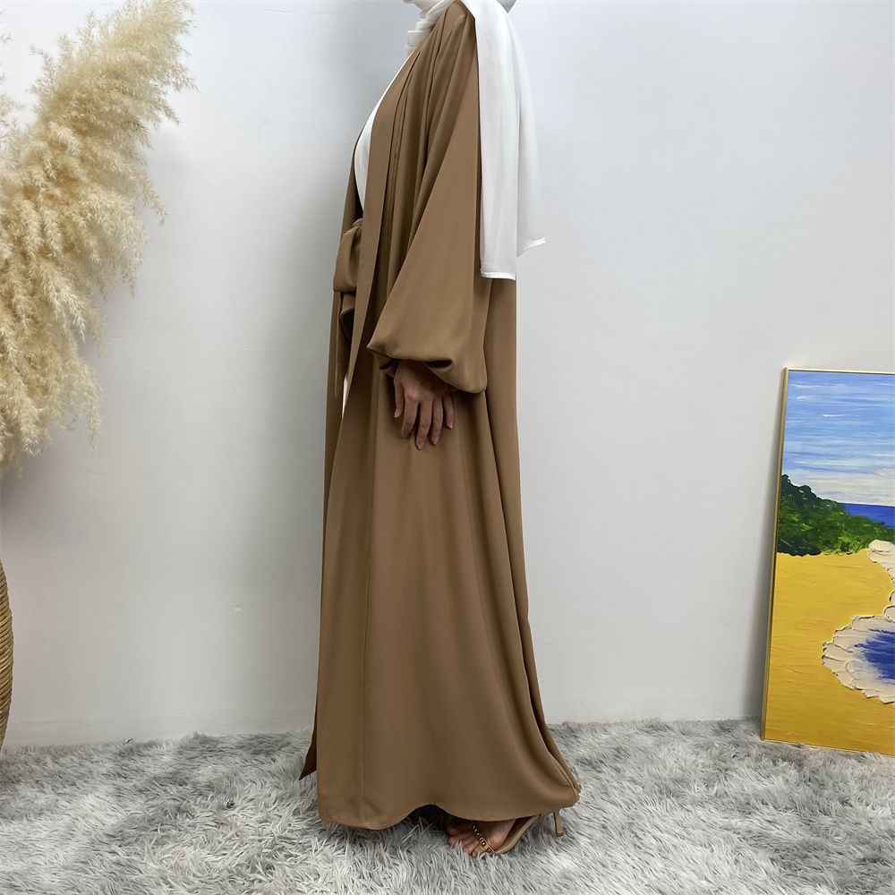 The best-selling solid-color cardigan in the Muslim Middle East Dubai robe and the popular Islamic fashion women's dress