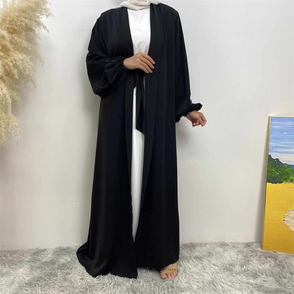 The best-selling solid-color cardigan in the Muslim Middle East Dubai robe and the popular Islamic fashion women's dress