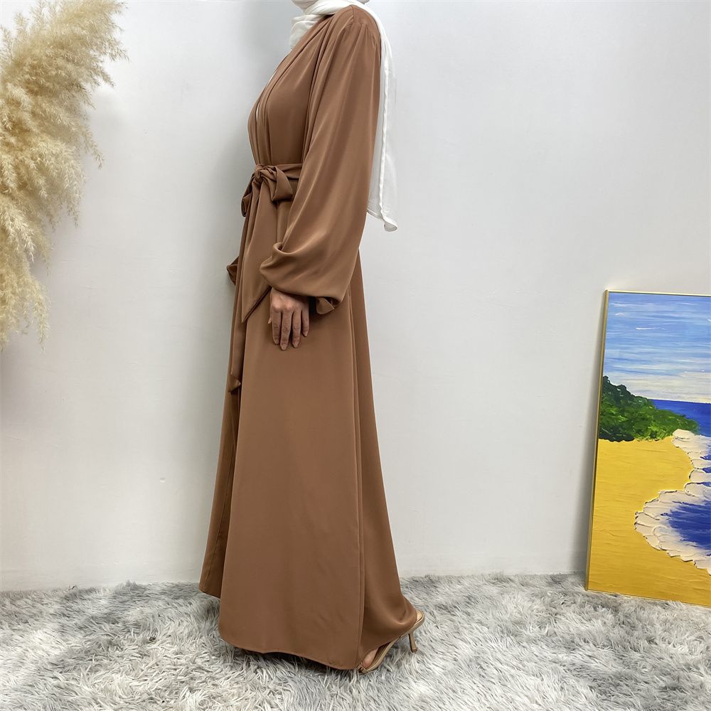 The best-selling solid-color cardigan in the Muslim Middle East Dubai robe and the popular Islamic fashion women's dress