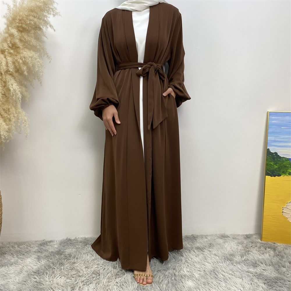 The best-selling solid-color cardigan in the Muslim Middle East Dubai robe and the popular Islamic fashion women's dress