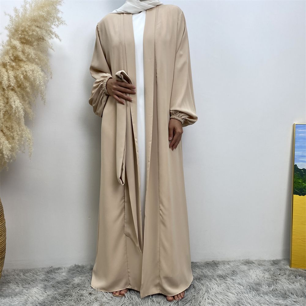 The best-selling solid-color cardigan in the Muslim Middle East Dubai robe and the popular Islamic fashion women's dress