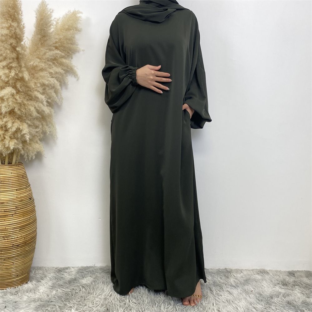 New Muslim, Middle East, Dubai, Africa, new fashionable solid-color dress with pockets, Islamic women's elegant long dress