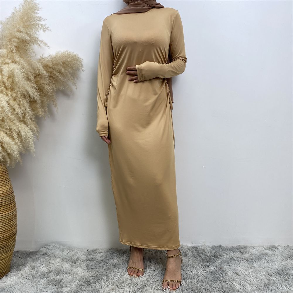Muslim Dubai Arab solid-color long-sleeved dress for women with a drawstring base layer on the side