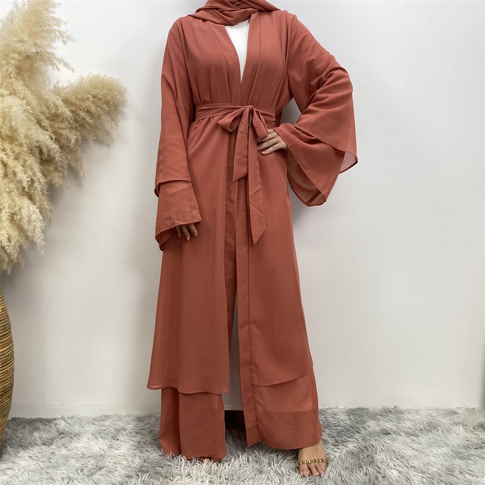 A new solid-color Arab robe from the Middle East for Muslims, a fashionable Muslim cardigan chiffon robe dress from Dubai