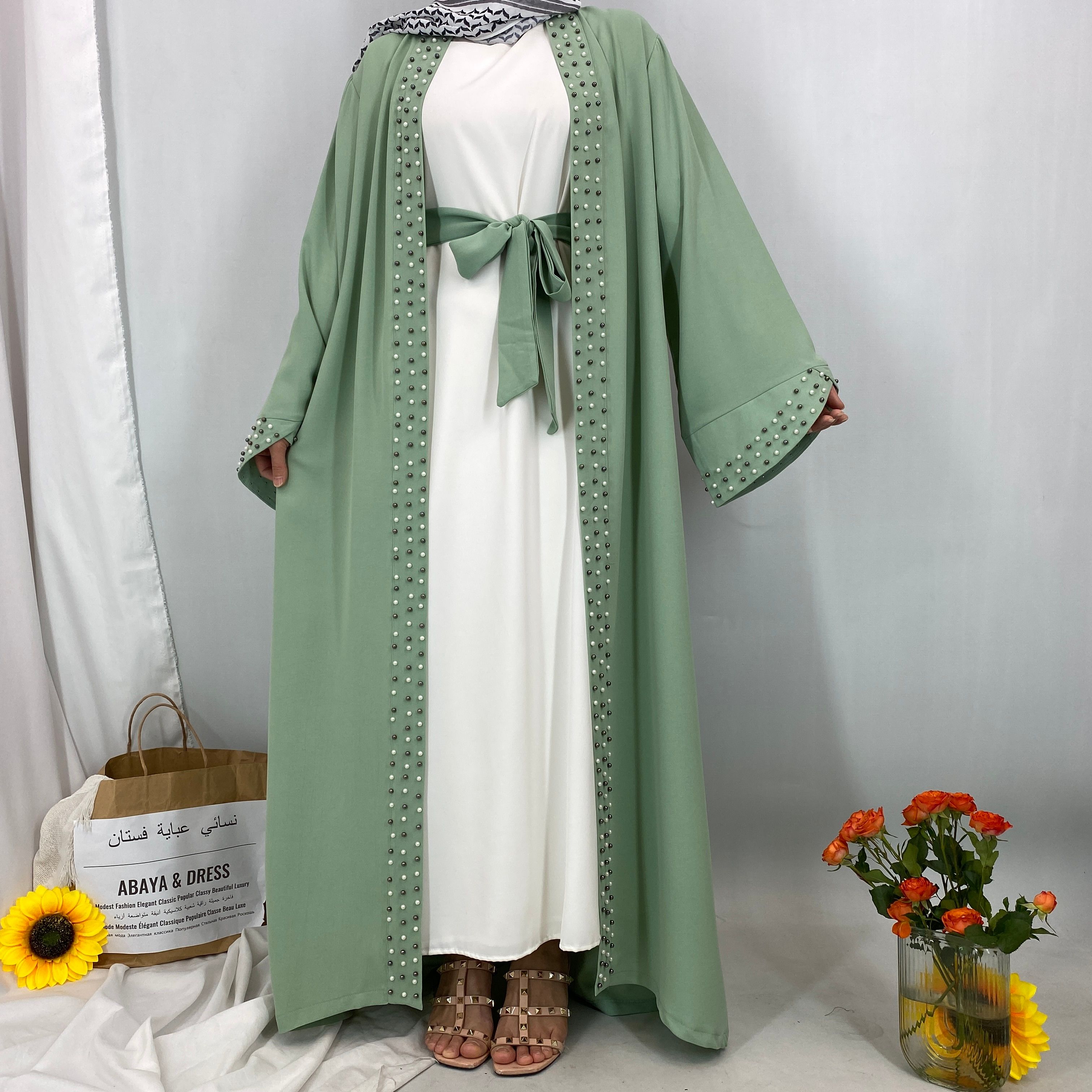Dubai, Arab, Turkish, Middle Eastern fashion, elegant, solid color beaded, Muslim, lace-up cardigan dress, robe