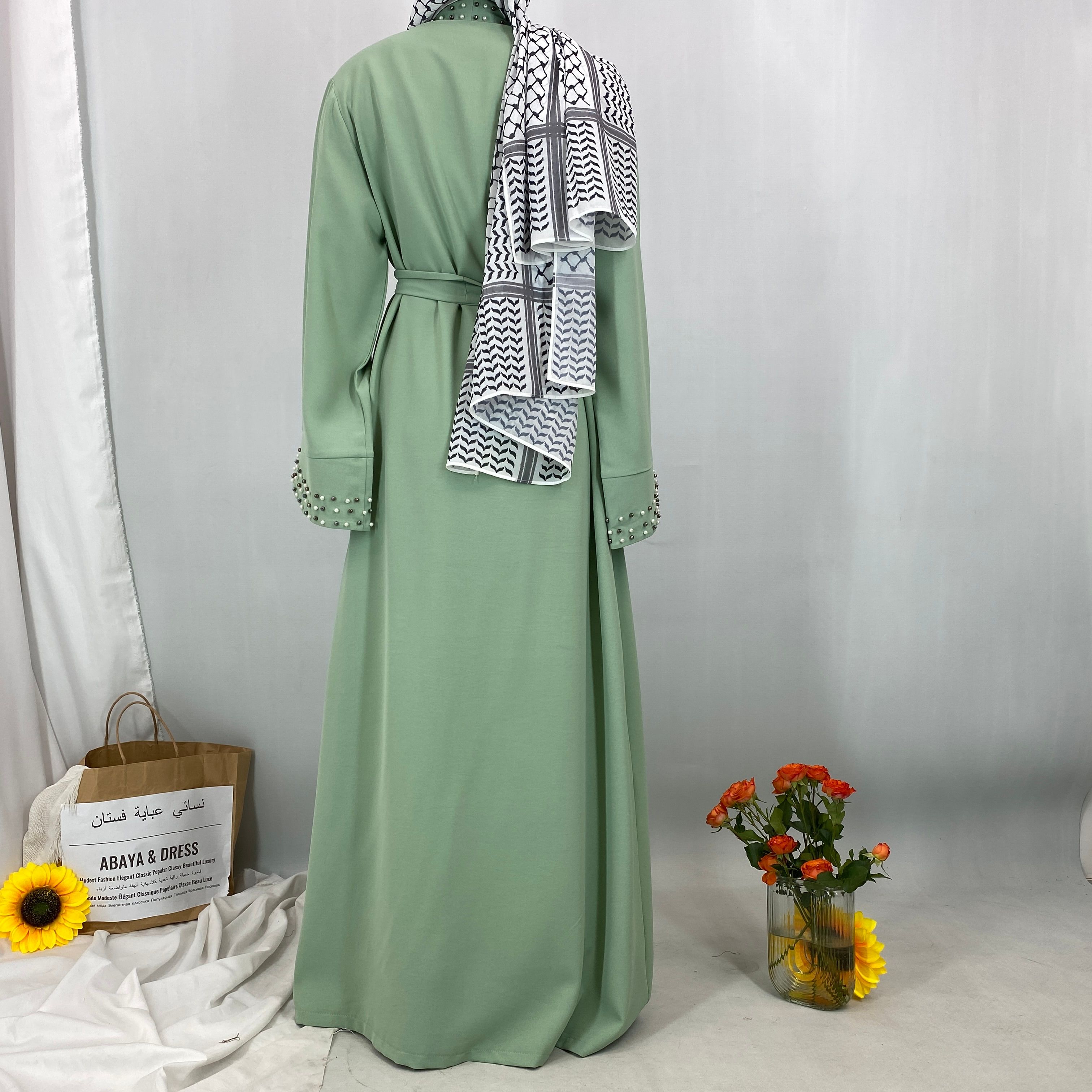 Dubai, Arab, Turkish, Middle Eastern fashion, elegant, solid color beaded, Muslim, lace-up cardigan dress, robe