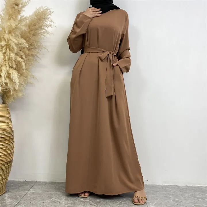 New Middle Eastern Muslim fashion, Dubai, Turkey and Africa's best-selling solid color tie and pocket Muslim dress