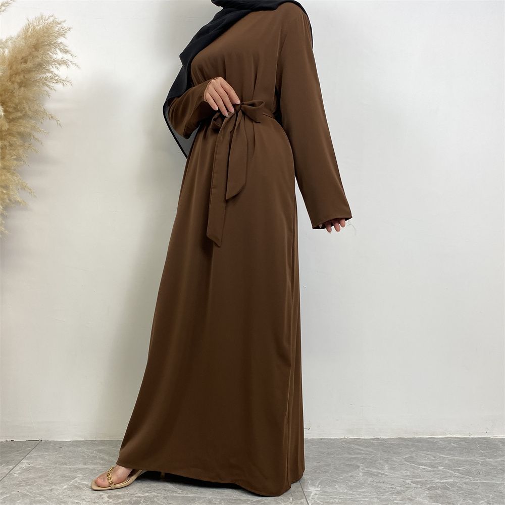New Middle Eastern Muslim fashion, Dubai, Turkey and Africa's best-selling solid color tie and pocket Muslim dress