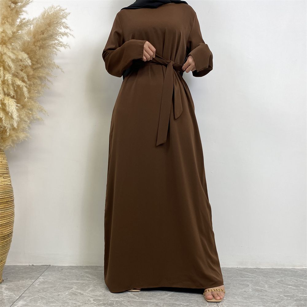New Middle Eastern Muslim fashion, Dubai, Turkey and Africa's best-selling solid color tie and pocket Muslim dress