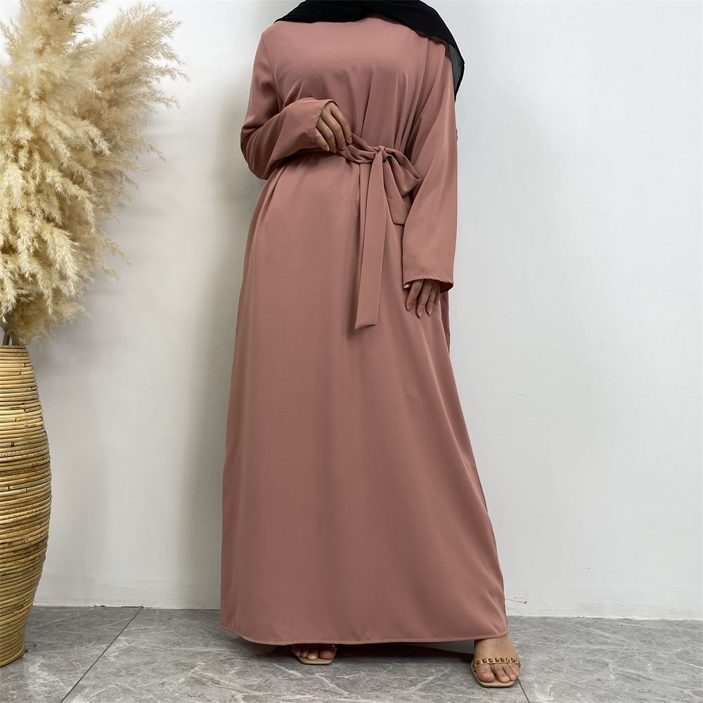 New Middle Eastern Muslim fashion, Dubai, Turkey and Africa's best-selling solid color tie and pocket Muslim dress
