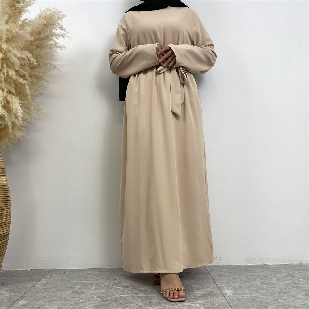 New Middle Eastern Muslim fashion, Dubai, Turkey and Africa's best-selling solid color tie and pocket Muslim dress