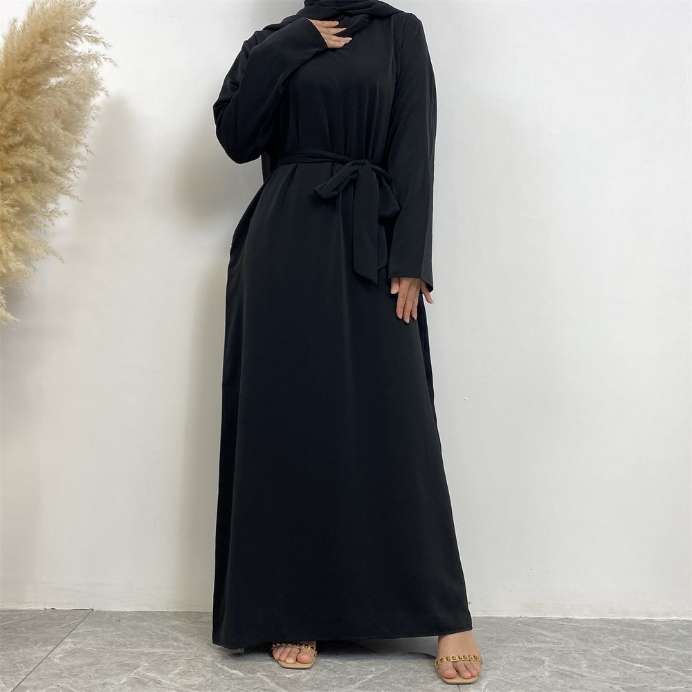 New Middle Eastern Muslim fashion, Dubai, Turkey and Africa's best-selling solid color tie and pocket Muslim dress