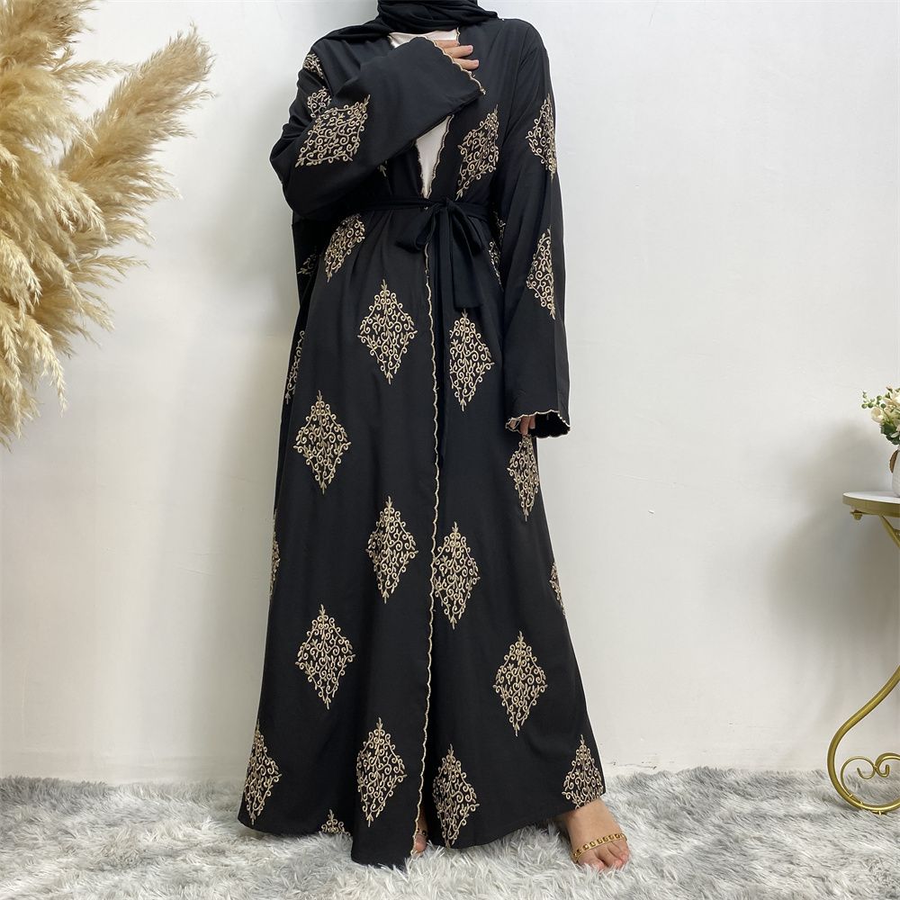 Muslim fashion, the best-selling women's wear in Dubai, Middle East, is positioned as a heavy-duty embroidered cardigan and a Dubai robe