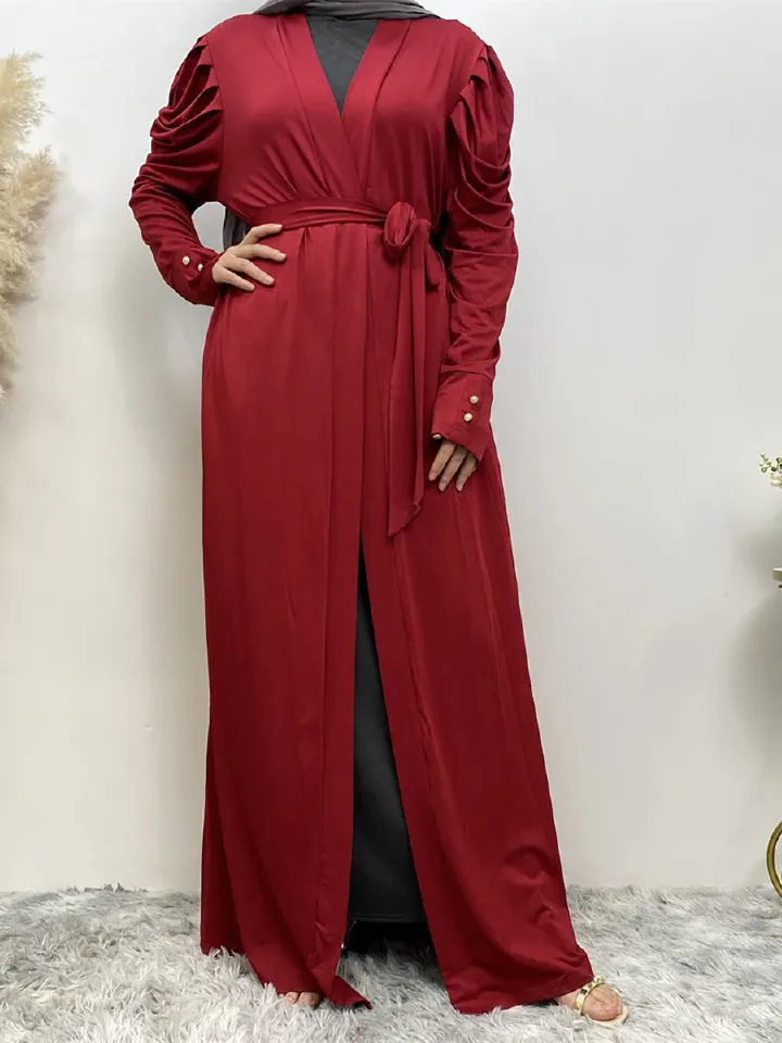A new, simple and fashionable women's dress in solid color Muslim cardigan is selling well in Dubai, Turkey, Arabia and Africa in the Middle East