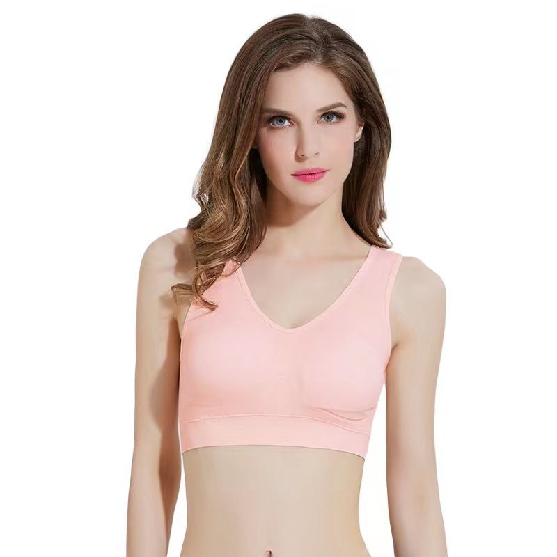 This cross-border exclusive sports bra is designed for plus sizes. It's a single-layer, unpadded, and wireless vest-style bralette, offering ultimate comfort and freedom of movement.