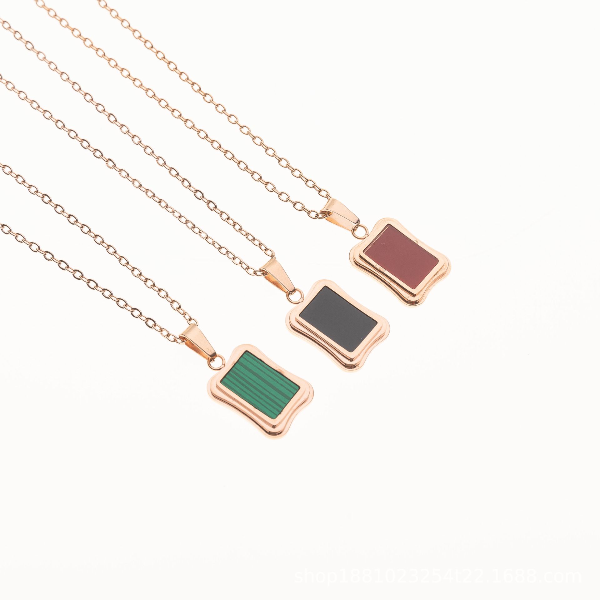 Light Luxury Niche Versatile Necklace Stainless Steel Pendant Square Choker Titanium Steel Necklace Fade-Resistant