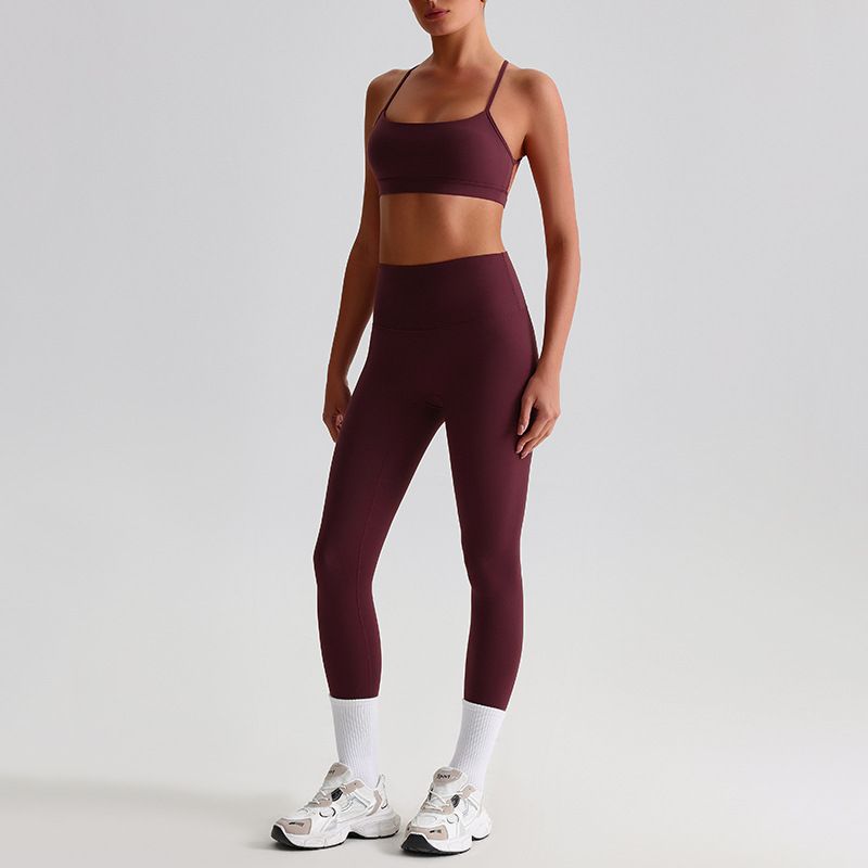 European and American cross-border breathable quick-dry yoga set for women, slimming and back-beautifying fitness wear, running sportswear, tight-fitting set