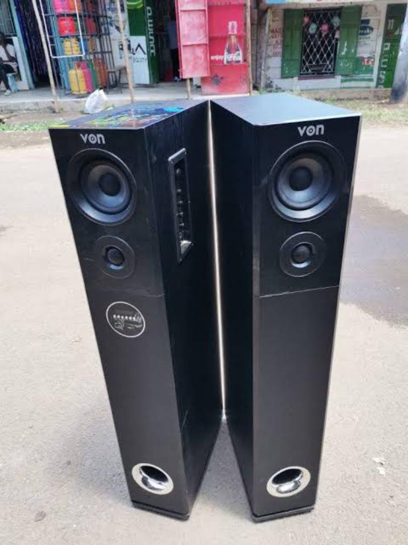 VON 2.0CH VEA2402ET Active Speaker Tall boy Subwoofer 240W RMS-1 year warranty