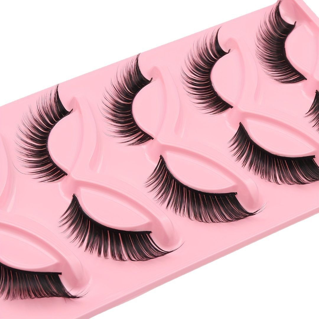 5 Pairs Cat Eye Lashes Wispy Fake Lashes Fluffy Cat Eye Lashes Extensions False Eyelashes 3D Natural Thick Simulation Lengthens Eyelashes Daily makeup.