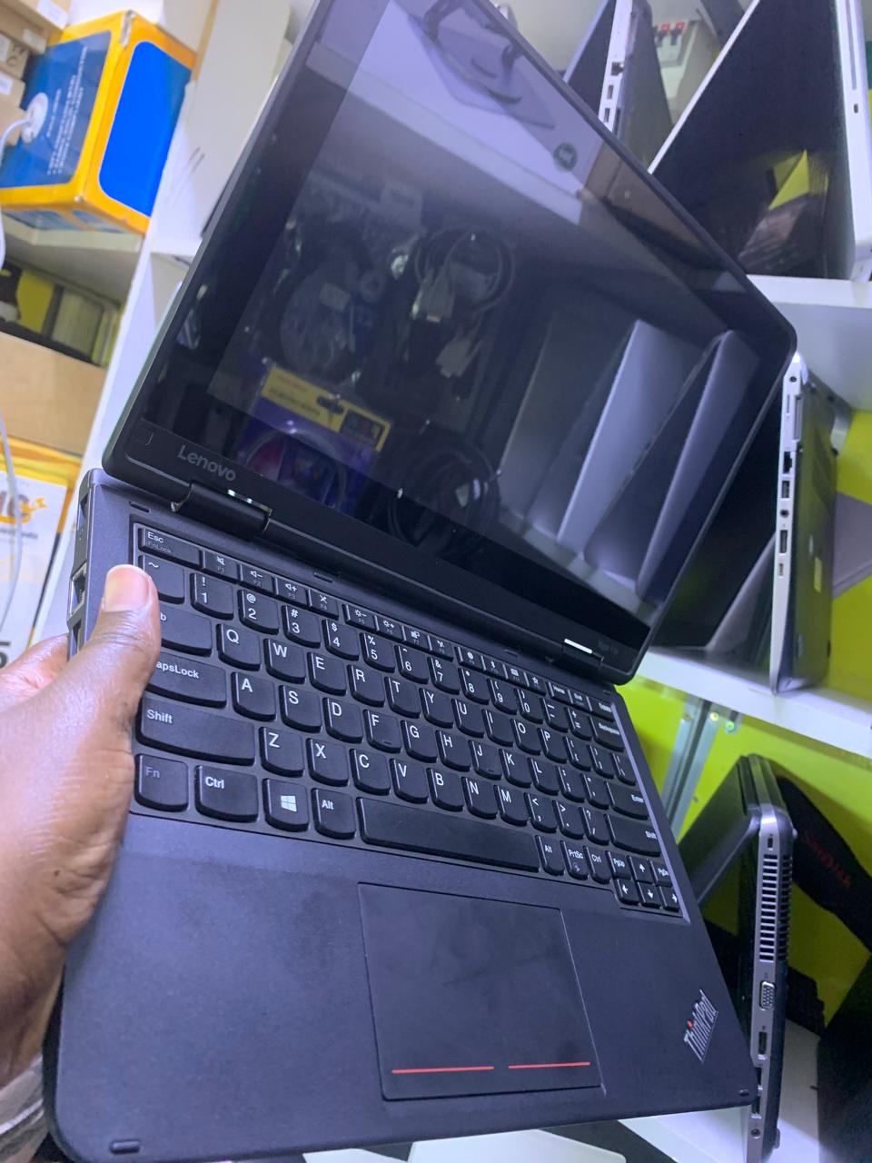 GRADE A LENOVO YOGA 11E X360 INTEL PENTIUM N4200 SPEED OF 1.1GHz TOUCH SCREEN  WINDOWS 10 PRO 6 MONTH WARANT 4GB RAM 128 SSD