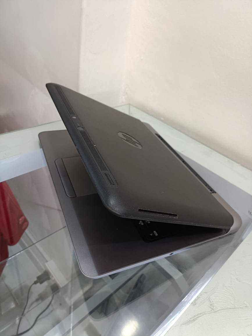 GRADE A EX UK HP PROX2 612 G1 DETACHABLE INTEL CORE I5 8GBRAM 256SSD 12 INCH DISPLAY  TOUCHSCREEN 6MONTH WARRANT SPEED OF 2.0GHZ