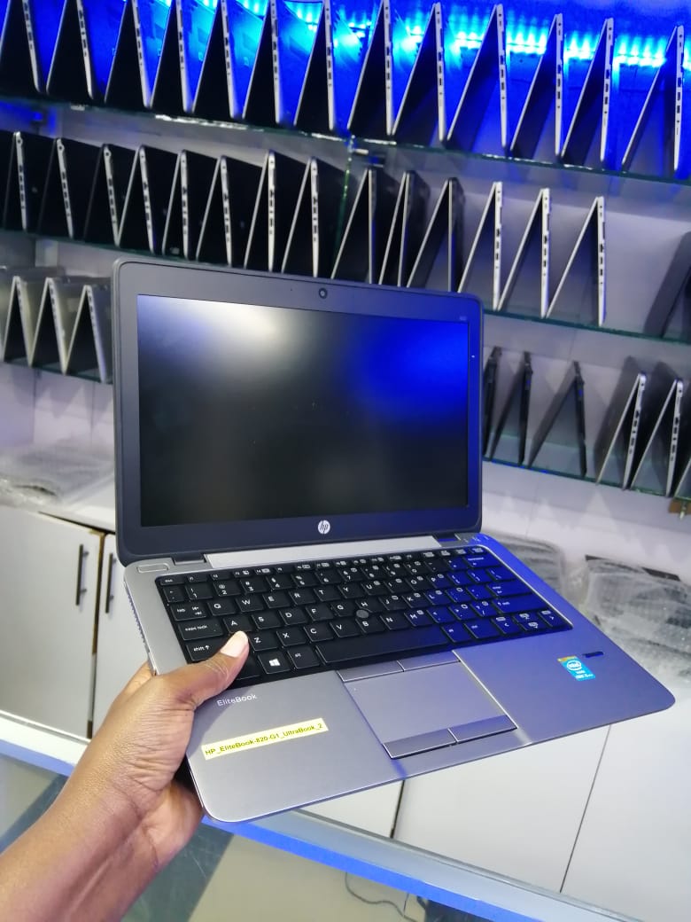 GRADE 1 HP ELITEBOOK 820 G1 INTEL  CORE I5 4TH GENERATION 8GB RAM 500HDD BLACK 12.5INCH 6 MONTH WARANT