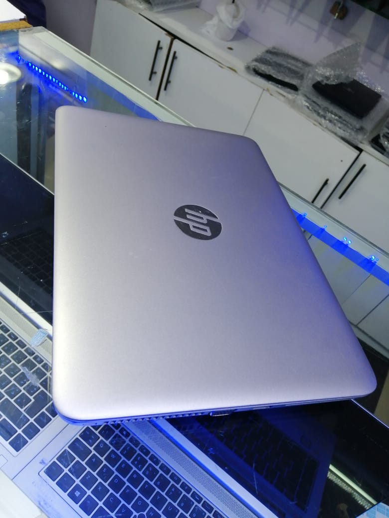 GRADE 1 EX UK HP ELITEBOOK 820 G3 INTEL CORE I5 7TH GEN 8GBRAM 256 SSD 12.5 INCH 2.5 GHz 6 MONTH WARANT