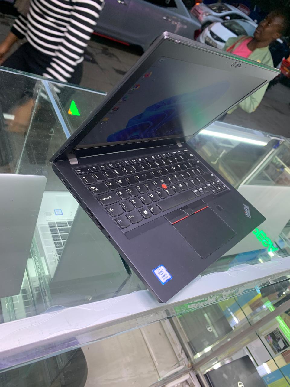 GRADE A EX UK LENOVO THINKPAD X280 INTEL COI5 7TH GENERATION 8GB RAM 256SSD 12 ' DISPLAY 6 MONTH WARANT TOUCH SCREEN