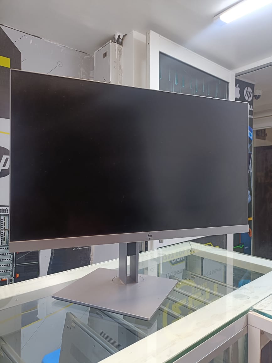REFUBLISHED HP 24 INCHES MONITOR (E243)
Full HD IPS Monitor – Ultra-Slim Bezel, 1920 x 1080 Resolution, Adjustable Stand, VGA/HDMI/DisplayPort, Anti-Glare, 3-Sided Micro-Edge, Business-Class Display
