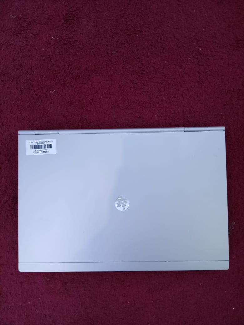 REFURBLISHED HP ELITEBOOK 8470P COI5 4GBRAM 500GBHDD SILVER
laptop is designed for professional use, known for durability, decent performance for office tasks, moderate multitasking, and multimedIA