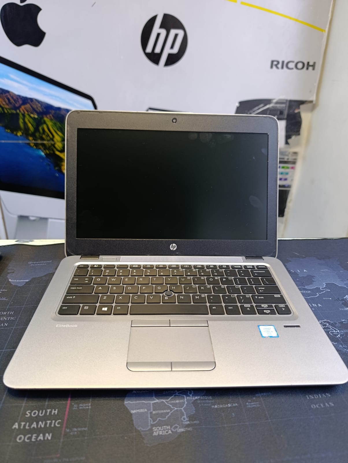 HP EliteBook 820 G3 | Intel Core i5 6th Gen | 8GB RAM | 256GB SSD | 12.5" Display | Silver | Business Laptop