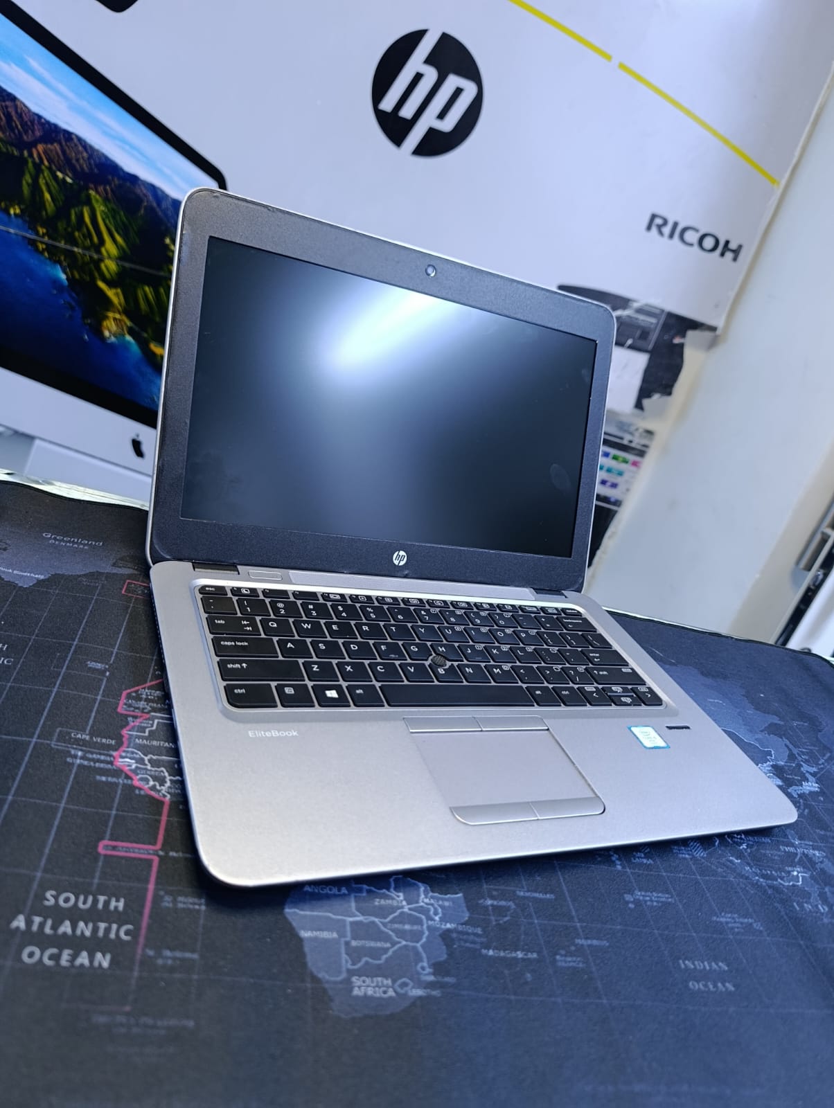 HP EliteBook 820 G3 | Intel Core i5 6th Gen | 8GB RAM | 256GB SSD | 12.5" Display | Silver | Business Laptop