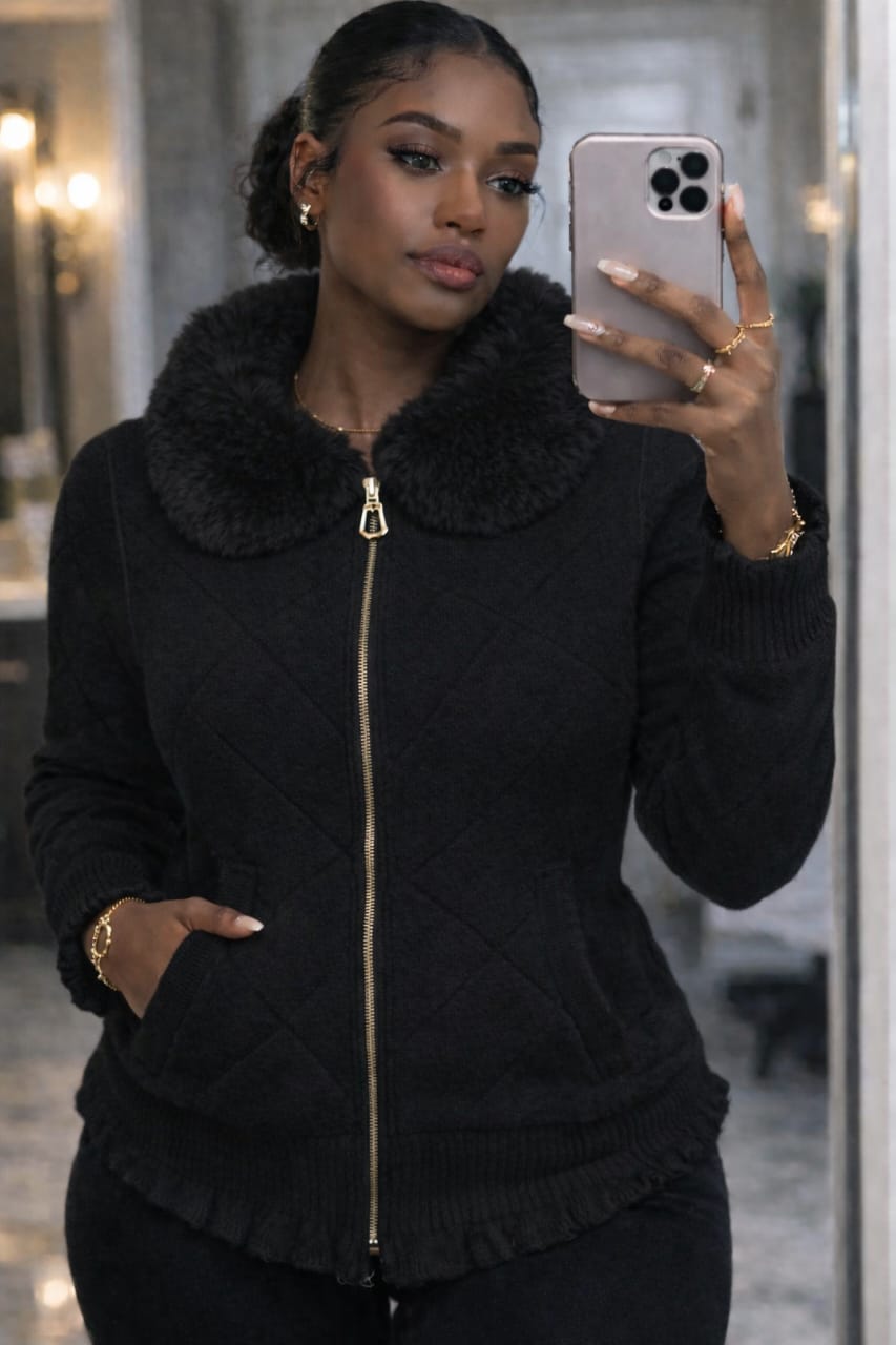 Women's Cocoa Luxe Quilted Fur Collar Zip Sweater Jacket - One Size Fits All.