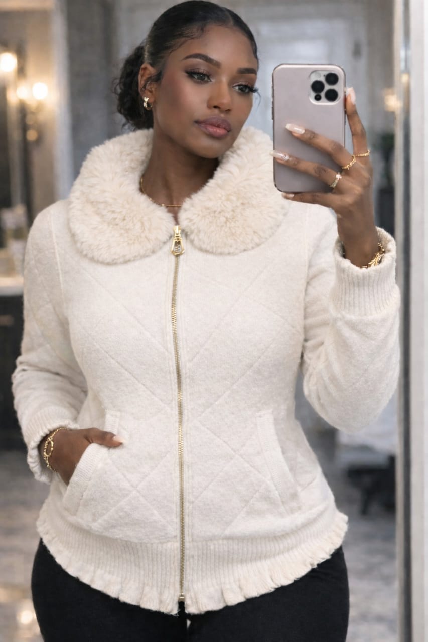 Women's Cocoa Luxe Quilted Fur Collar Zip Sweater Jacket - One Size Fits All.