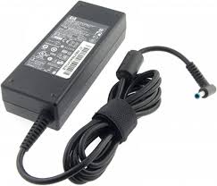 HP BLUE PIN LLAPTOP CHARGER USED IN VARIOUS HP LAPTOPS INCLUDING MODELS LIKE HP PROBOOK 11 G2, 840 G3,G5,G6,G7 etc.CARRIES WITH IT AN ADAPTER OF 65W(19.5V,3.33A)AND A DISTINCTIVE 4.5mm X3.0 mm TIP.