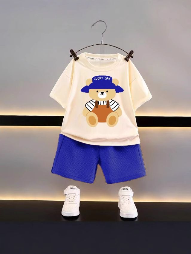 New children's clothing styles for summer. Children's casual and loose-fitting sets. Short-sleeved waffle-knit tops for boys. Suitable for babies in summer