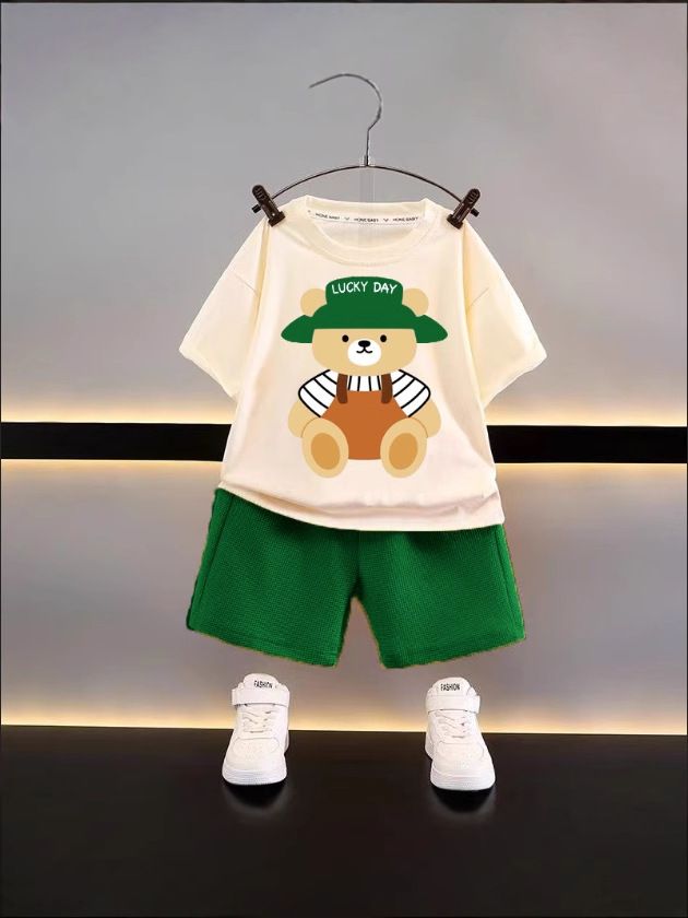 New children's clothing styles for summer. Children's casual and loose-fitting sets. Short-sleeved waffle-knit tops for boys. Suitable for babies in summer