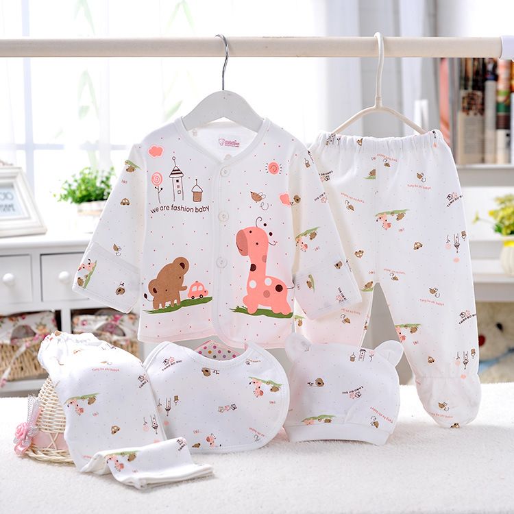 Newborn clothes, pure cotton infant underwear five-piece set. Pure cotton baby clothing for babies aged 0-3 months. Baby five-piece set
