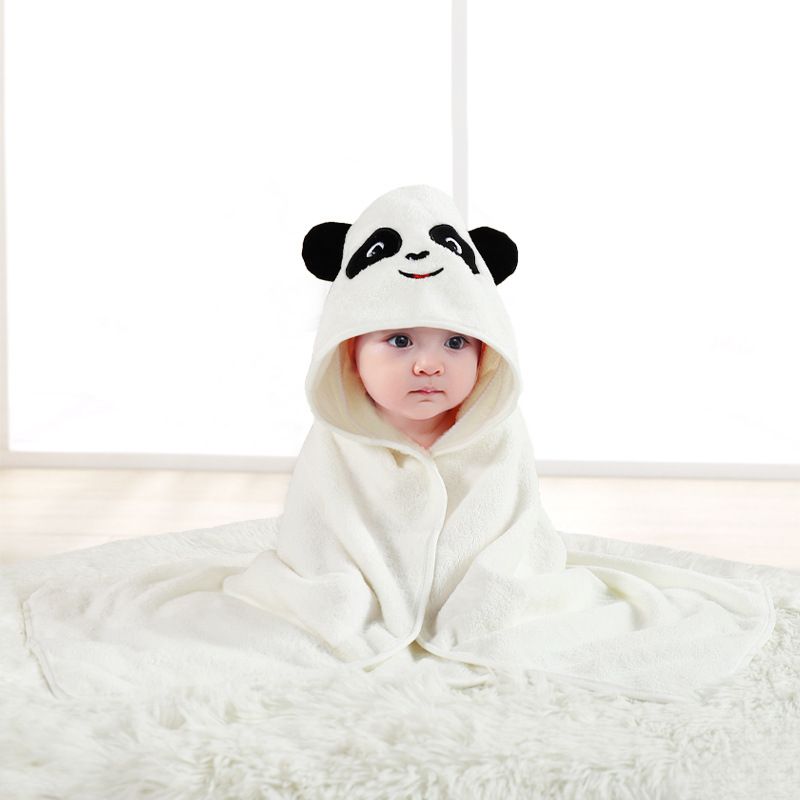 Coral fleece absorbent children's bath towel, embroidered, with a hood, in the style of a cape. Cartoon-patterned bathrobe, swaddle blanket, suitable for newborns