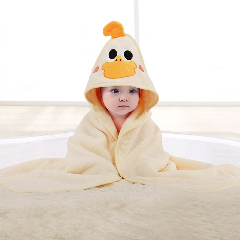 Coral fleece absorbent children's bath towel, embroidered, with a hood, in the style of a cape. Cartoon-patterned bathrobe, swaddle blanket, suitable for newborns