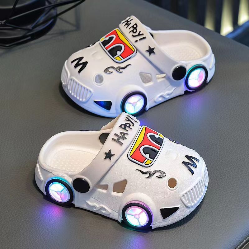 Children's slippers summer 2025 new glossy car slippers boys and girls non-slip beach hole shoes.