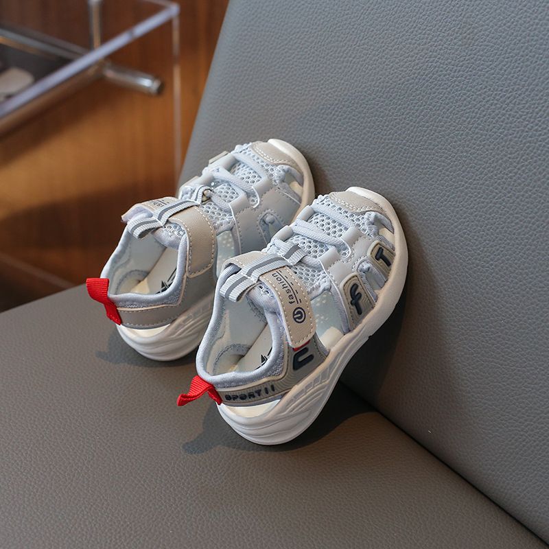 Baby toddler sandals for boys and girls-new non-slip soft-soled sandals in summer-baby Baotou functional sandals girls hollowed out