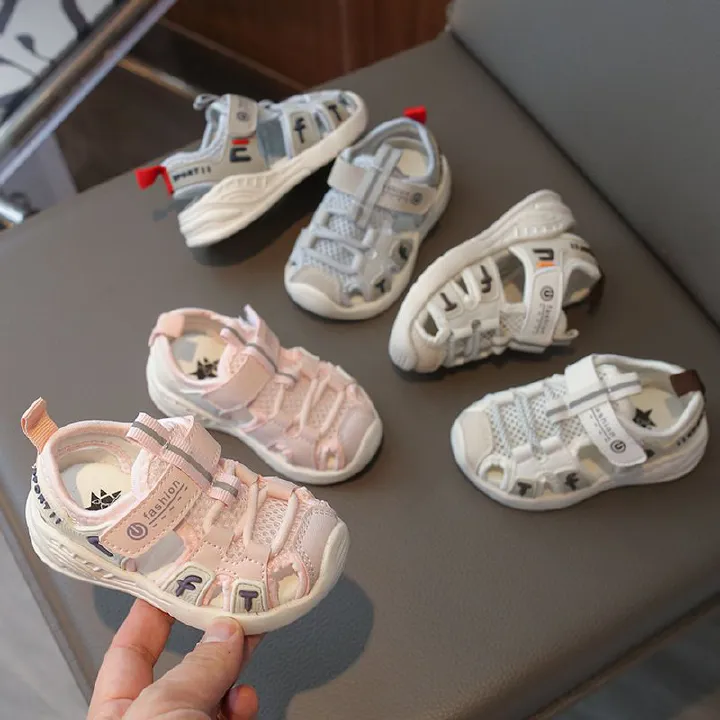 Baby toddler sandals for boys and girls-new non-slip soft-soled sandals in summer-baby Baotou functional sandals girls hollowed out