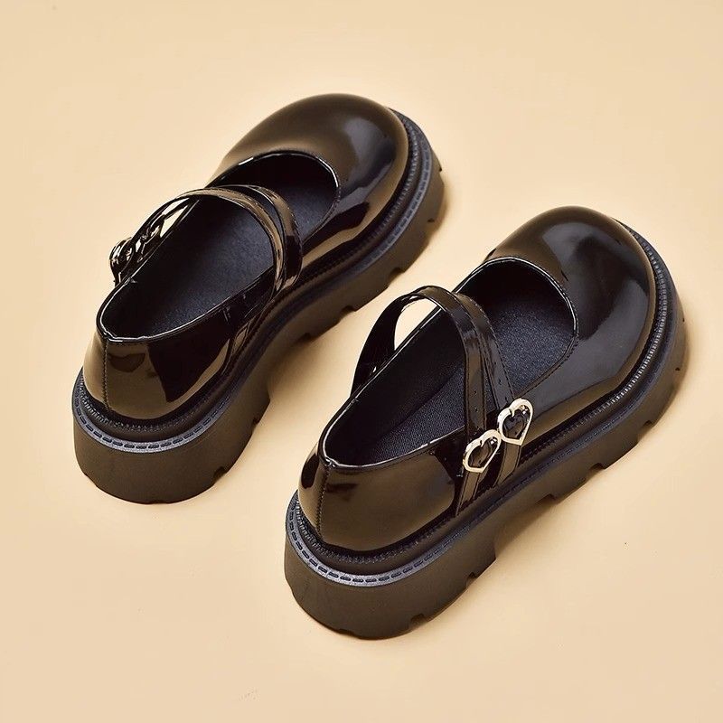 Girls' leather shoes in the spring and autumn of 2025, new children's performance shoes, black dance shoes, princess shoes, children's and girls' shoes.