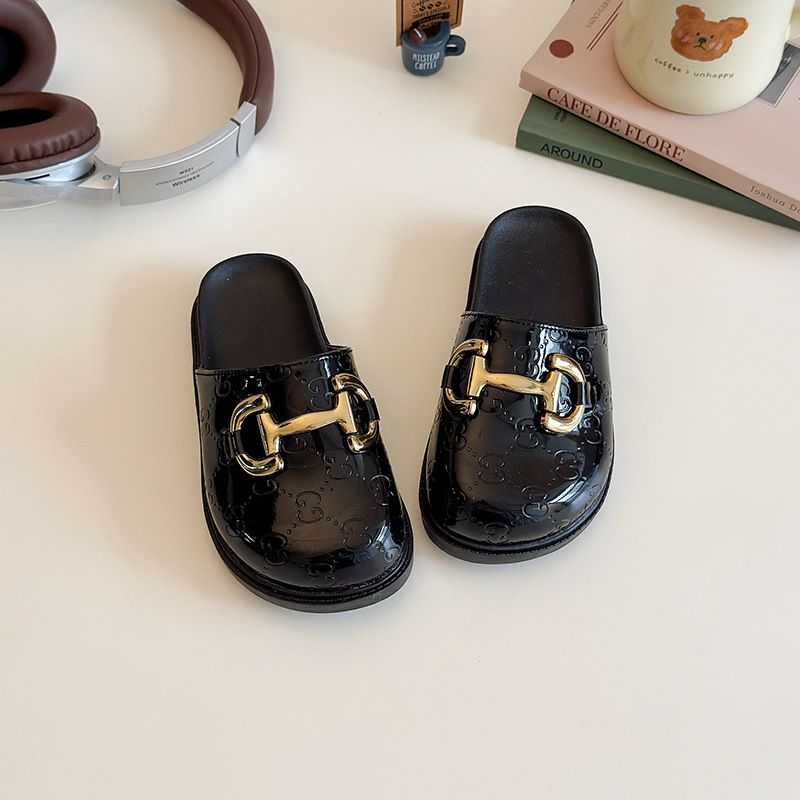 Baby fashion Joker Baotou Half Slippers Wear 2025 Summer Korean version of the new children lazy flat slippers tide.